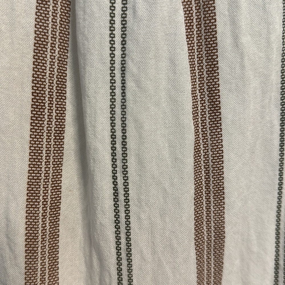 Size medium - Picture 3 of 3